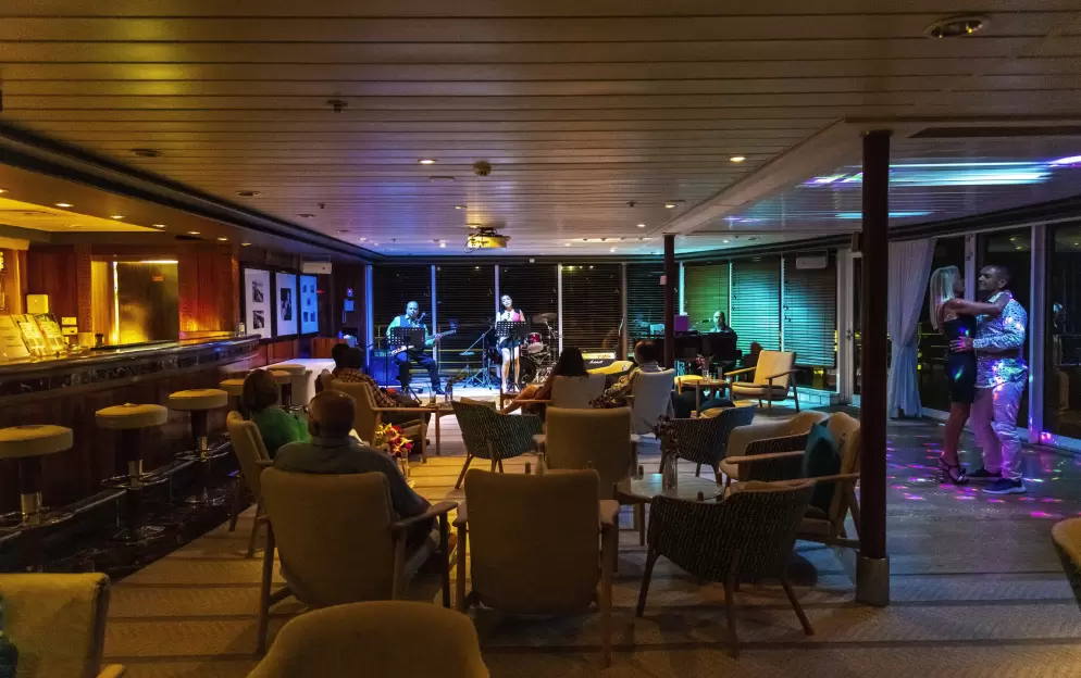 Paul Gauguin Cruises MS Paul Gauguin La Palette 5 ©Paul Gauguin Cruises.jpg